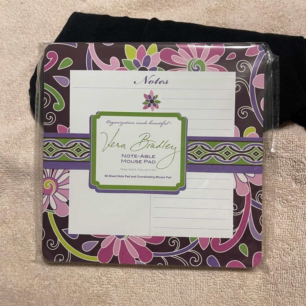 NWT Vera Bradley Purple Punch Note-able mouse pad Retired pattern